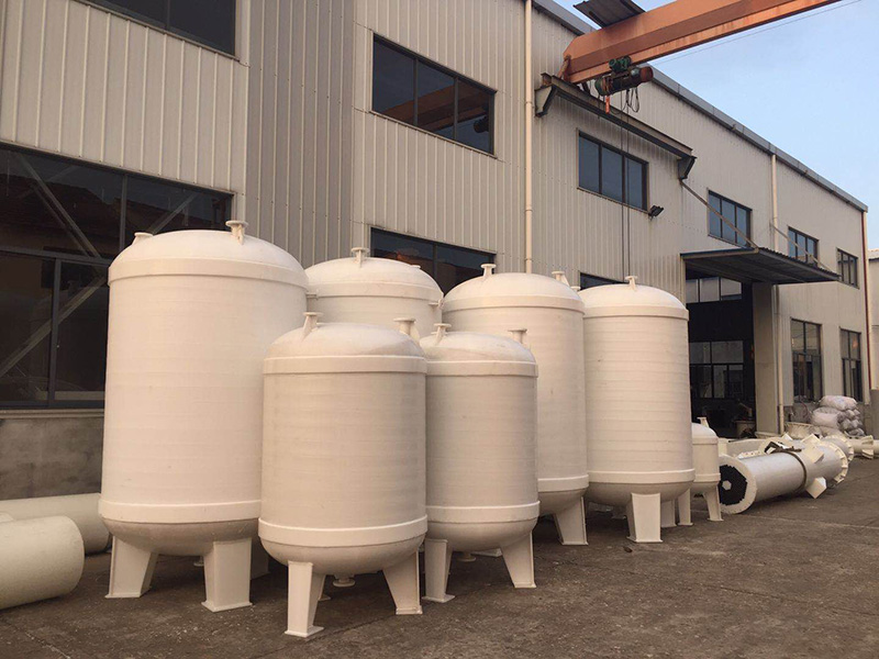 聚丙烯真空計(jì)量罐、緩沖罐